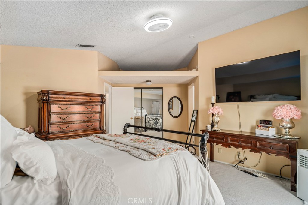 4535 TALENTO Way