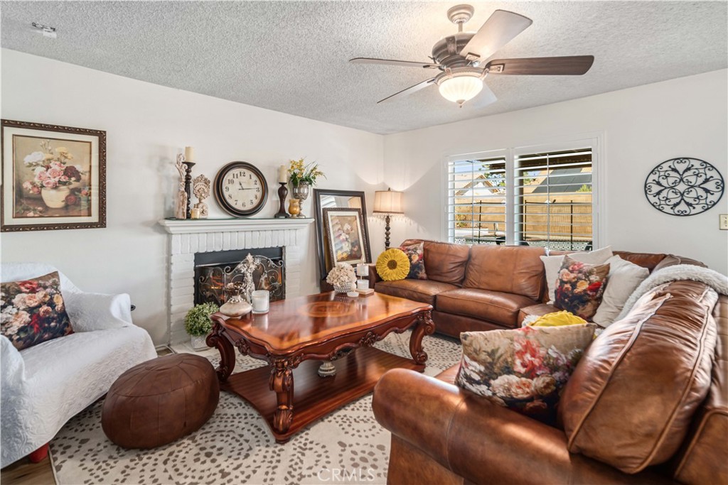4535 TALENTO Way