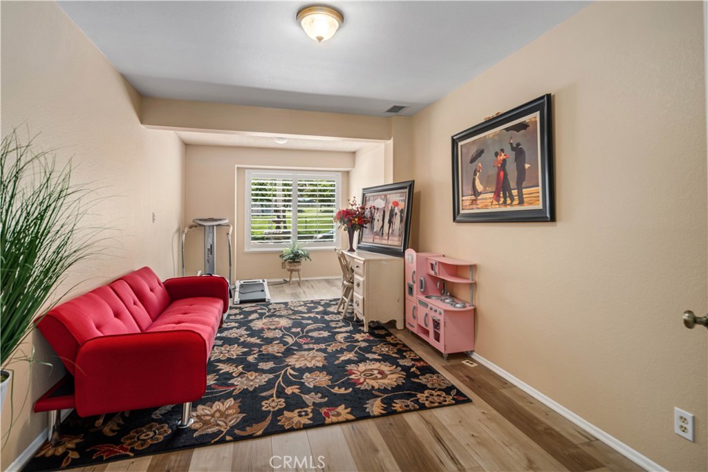 4535 TALENTO Way