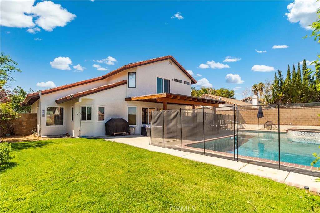 4535 TALENTO Way