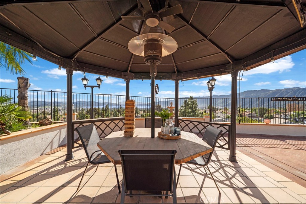 15294 Madrone Court