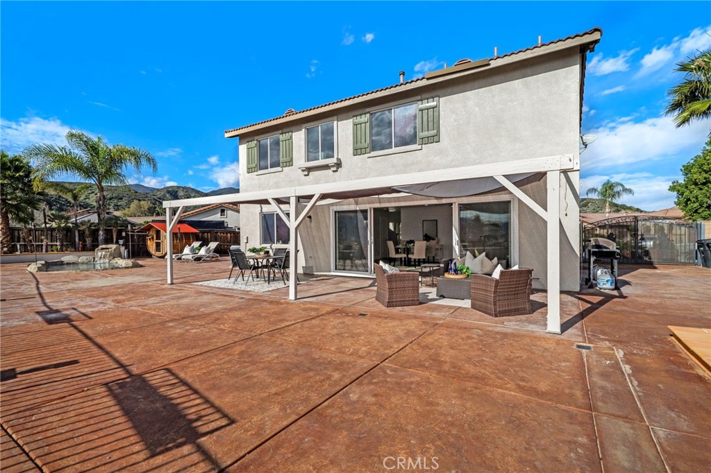 15294 Madrone Court