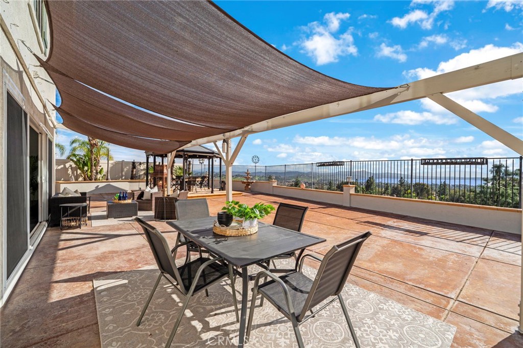 15294 Madrone Court