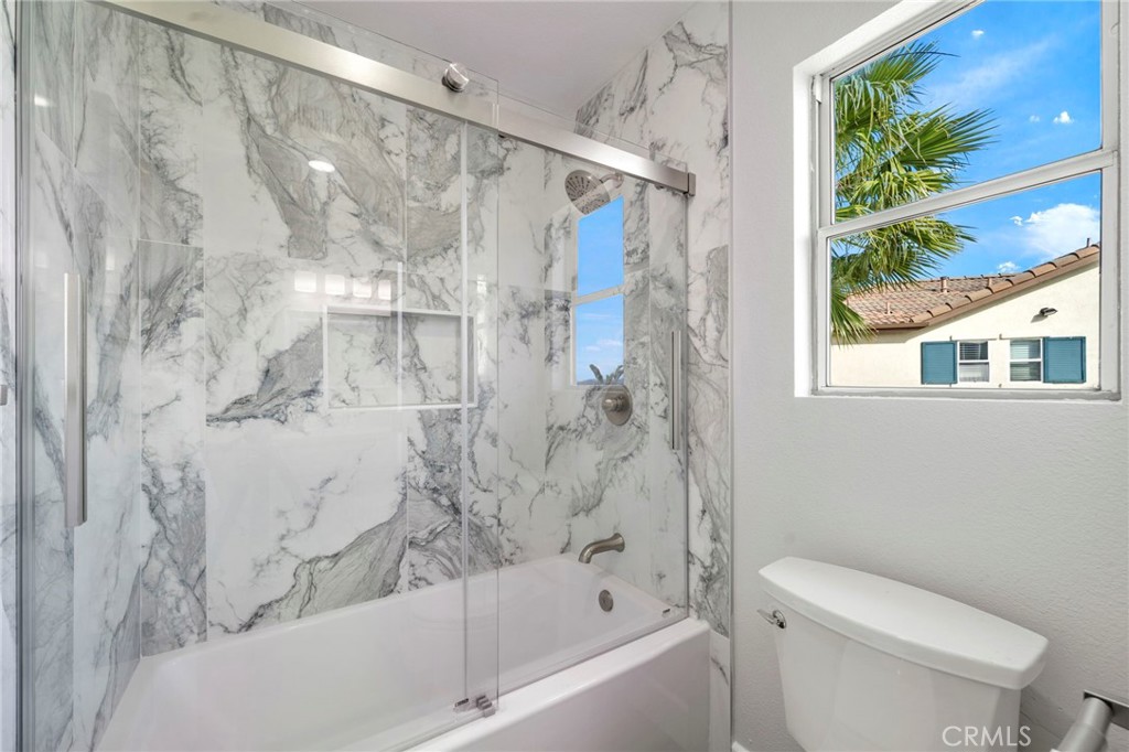 15294 Madrone Court