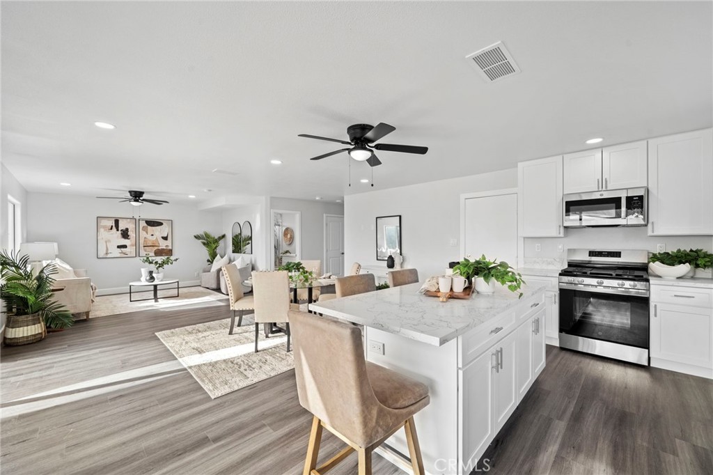 15294 Madrone Court