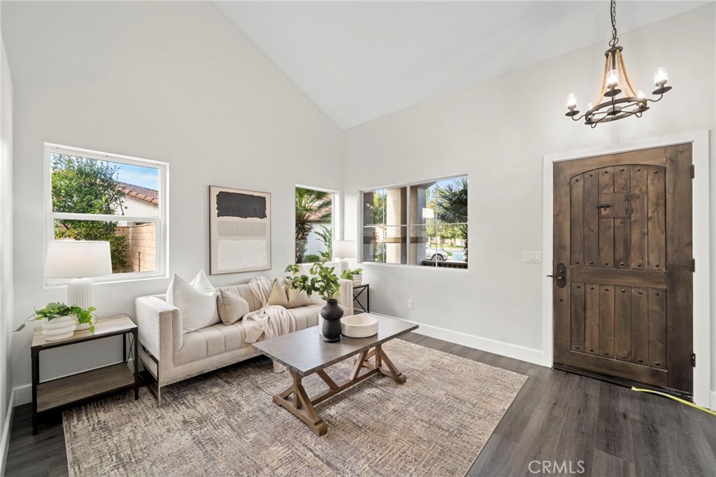 15294 Madrone Court