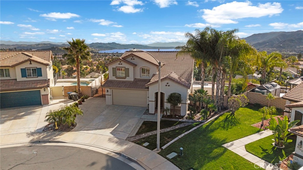 15294 Madrone Court