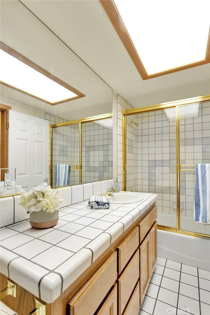 11062 Hollister Road