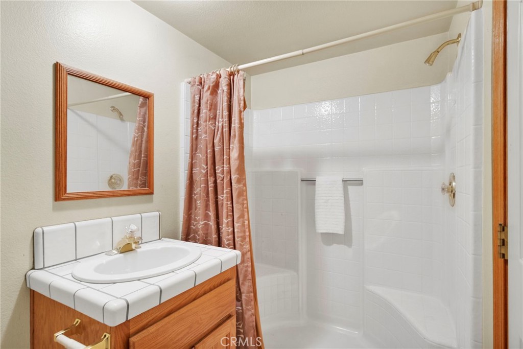 11062 Hollister Road