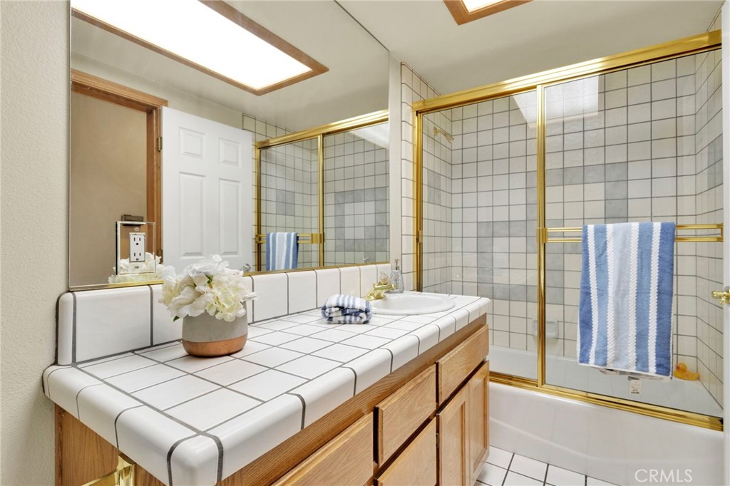 11062 Hollister Road