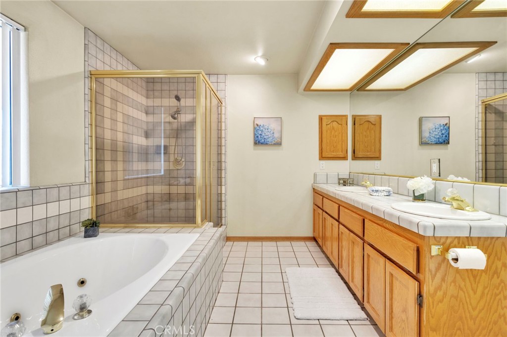 11062 Hollister Road