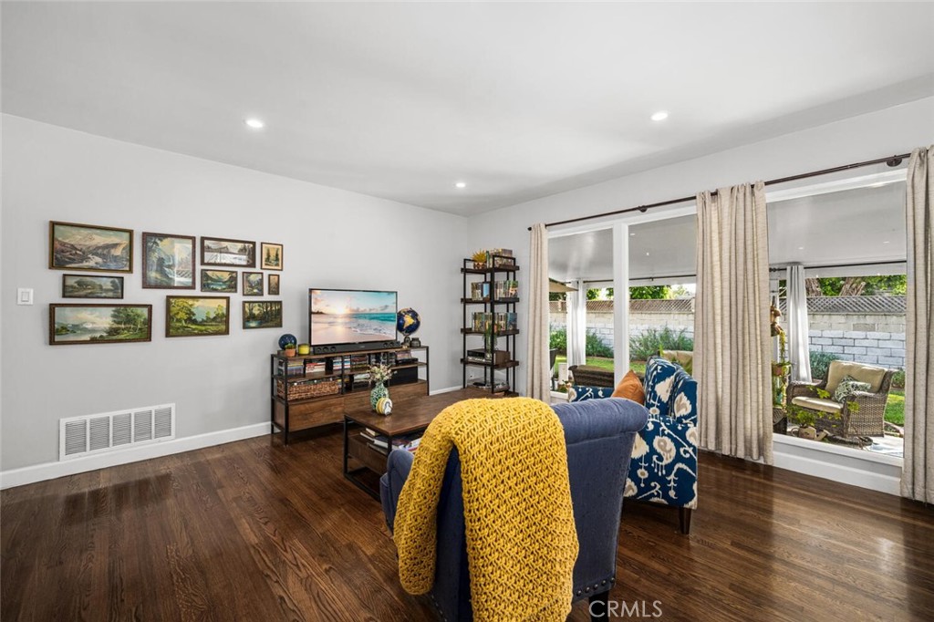 6110 E Walton Street