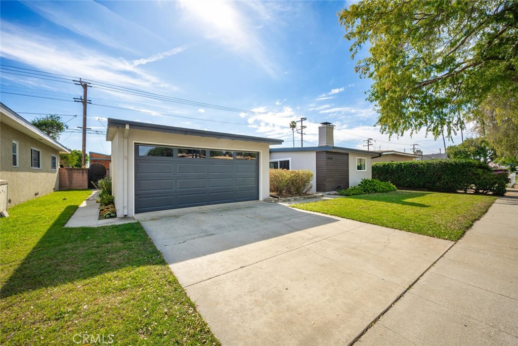 6110 E Walton Street