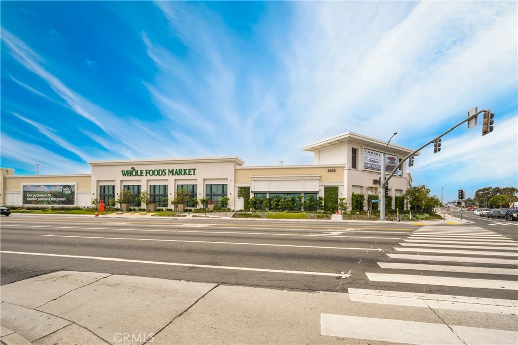 6110 E Walton Street