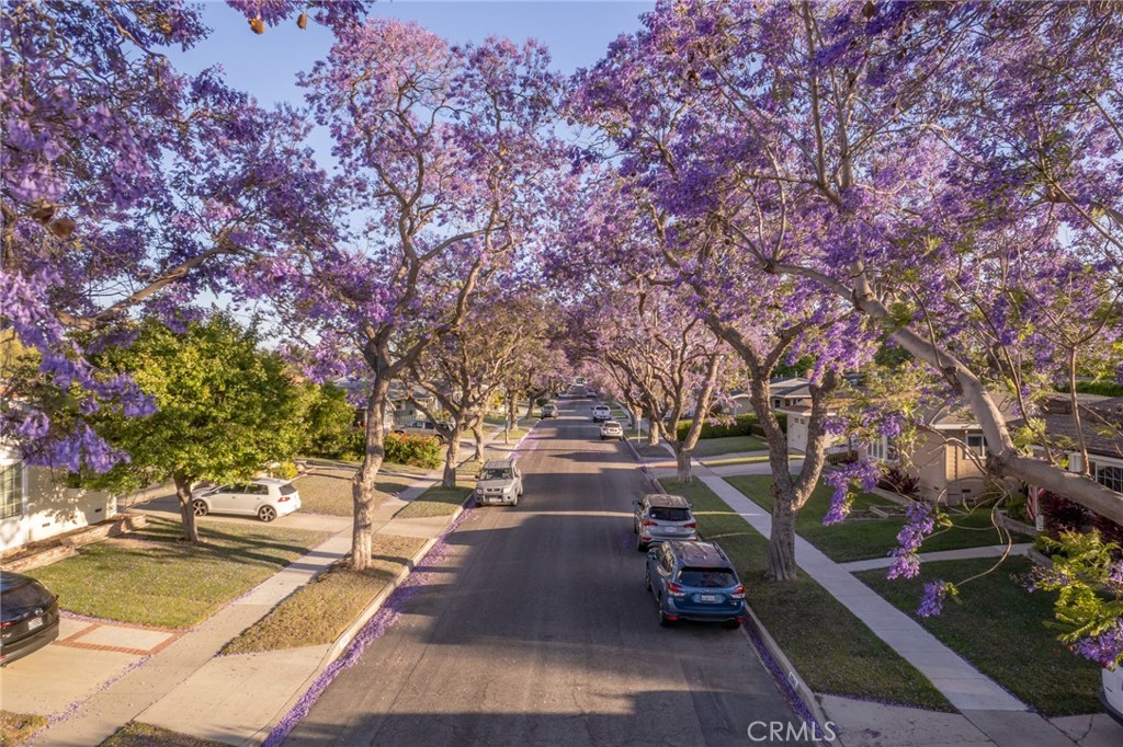 6110 E Walton Street