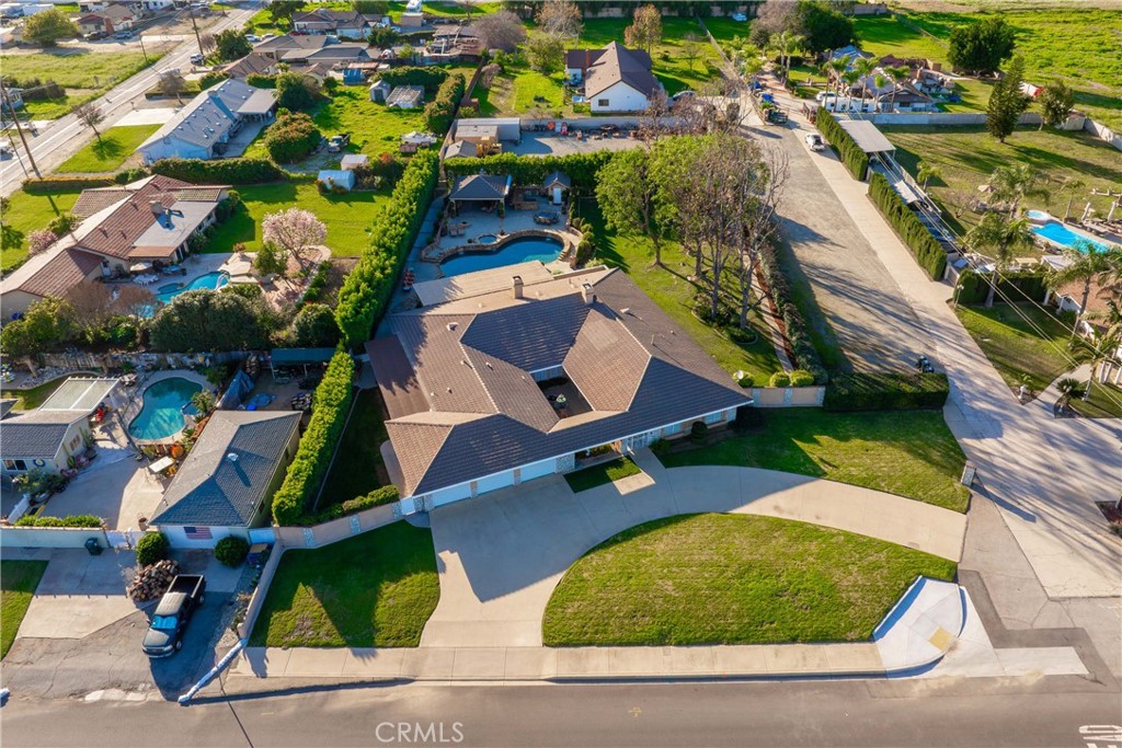5495 Morgan Street