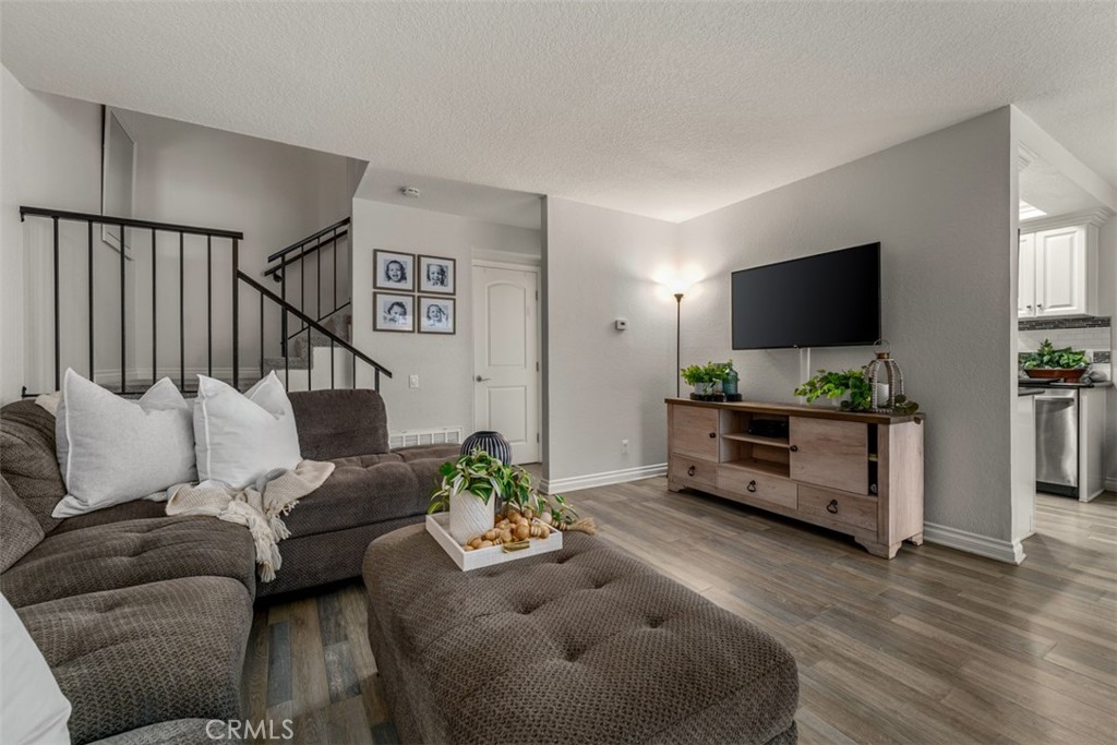 6472 Olive Branch Lane 2