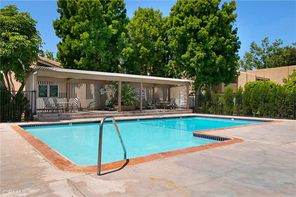 1101 W Macarthur 244