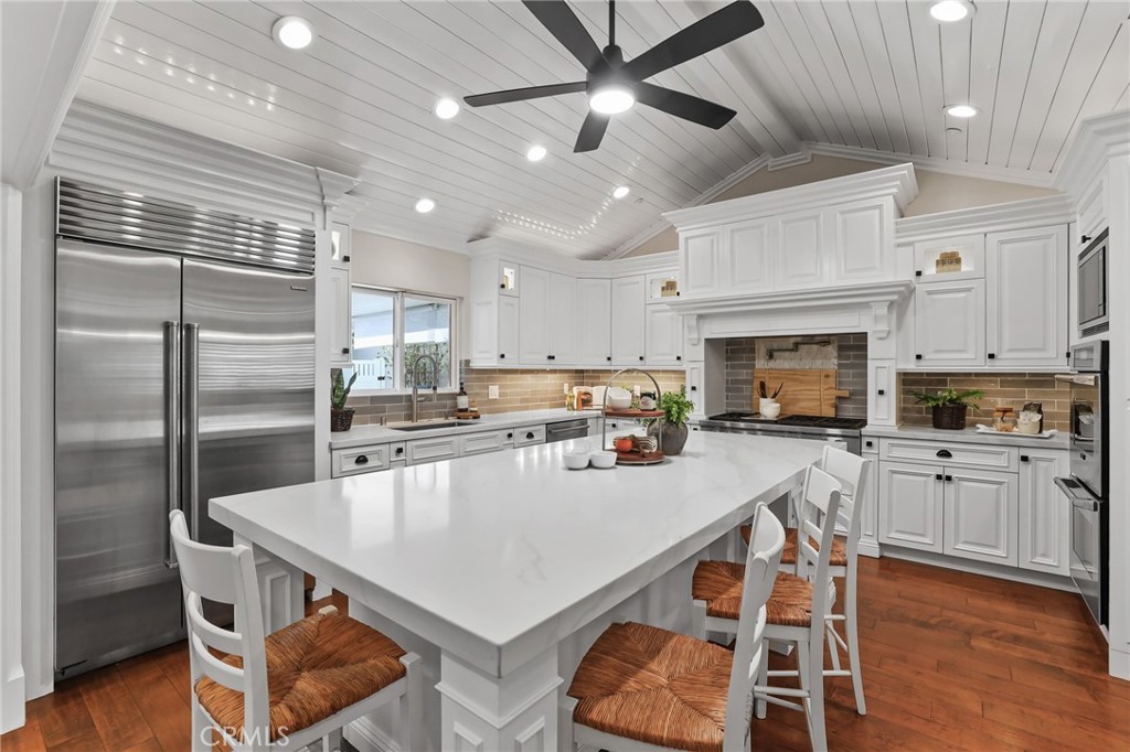 3092 Copa de Oro Drive