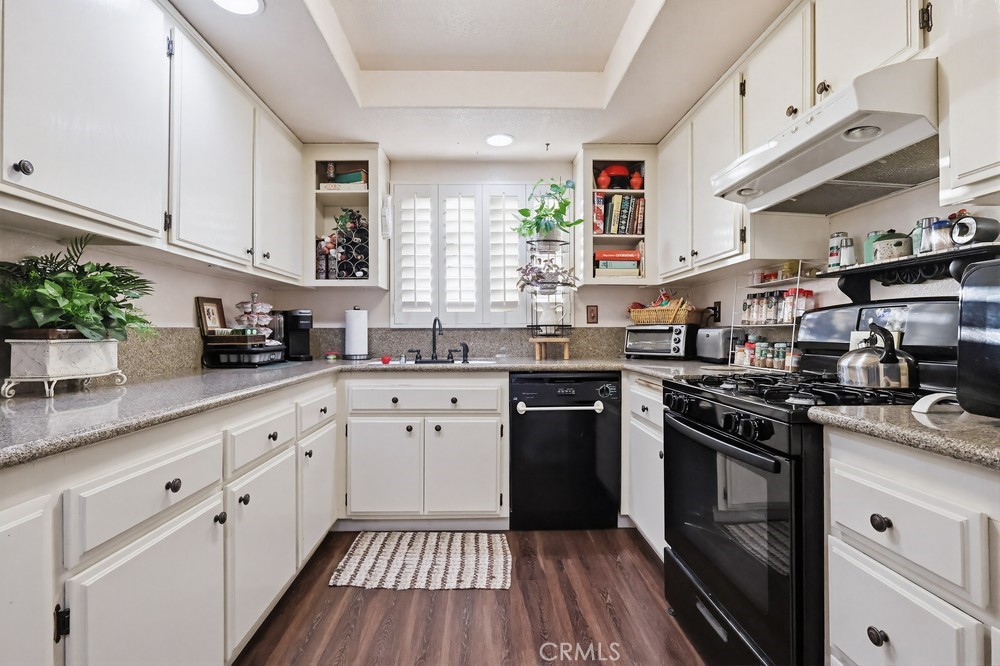 2101 E 21st 306