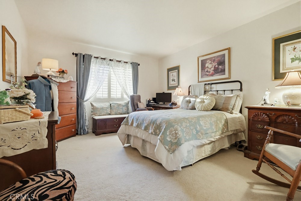 2101 E 21st 306