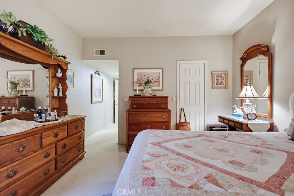 2101 E 21st 306