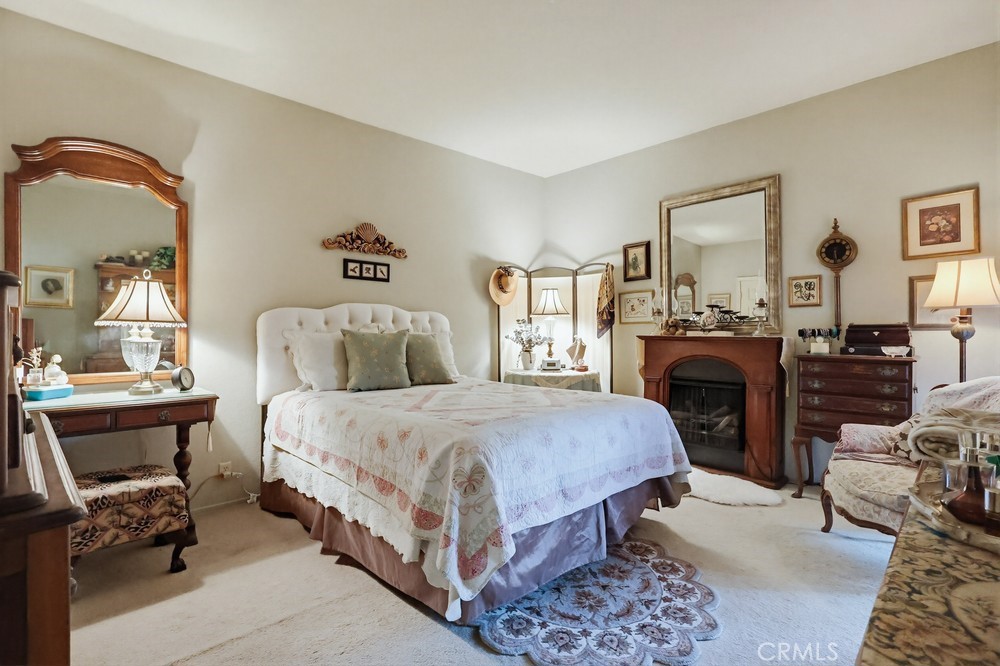 2101 E 21st 306