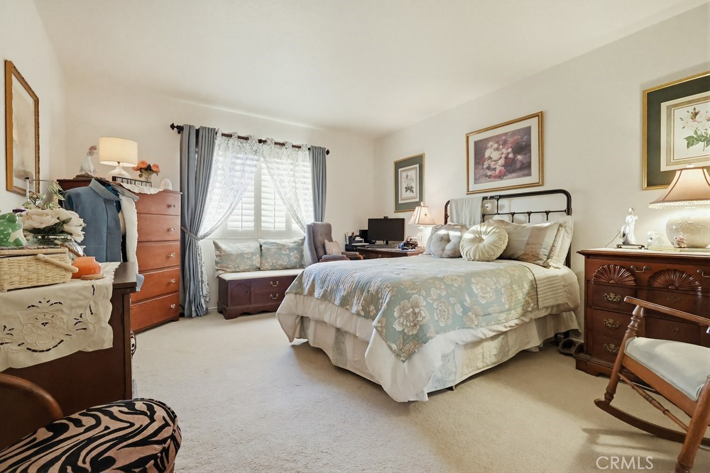 2101 E 21st 306