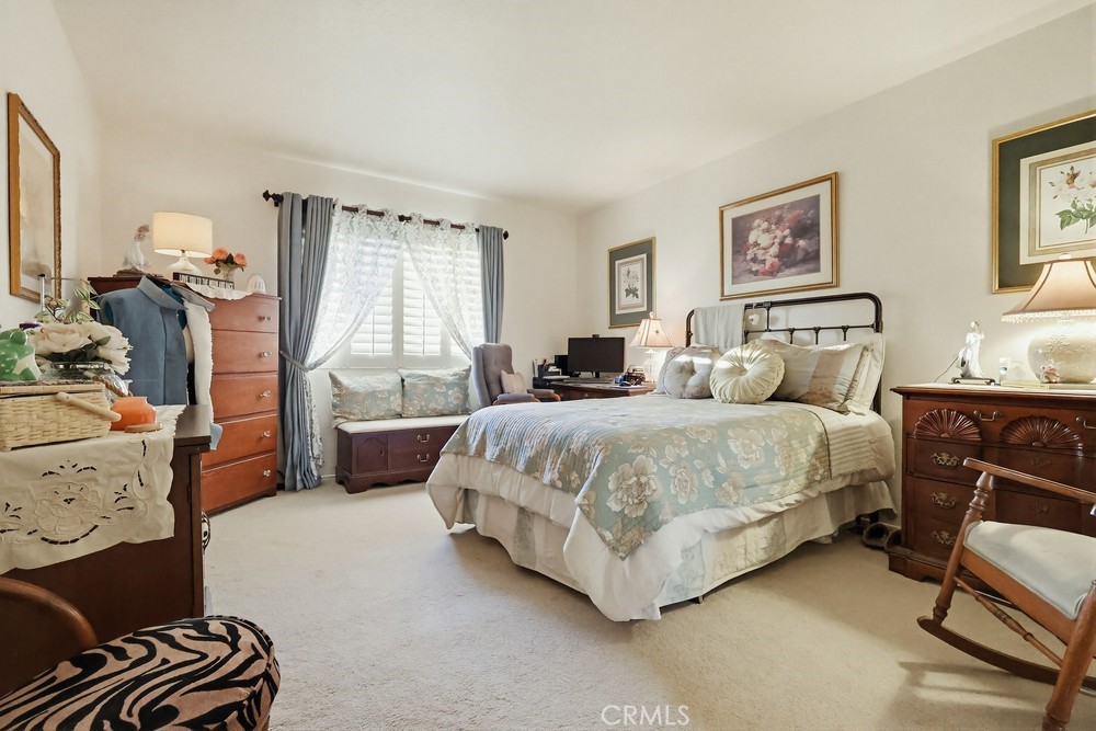 2101 E 21st 306