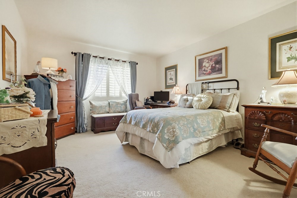2101 E 21st 306
