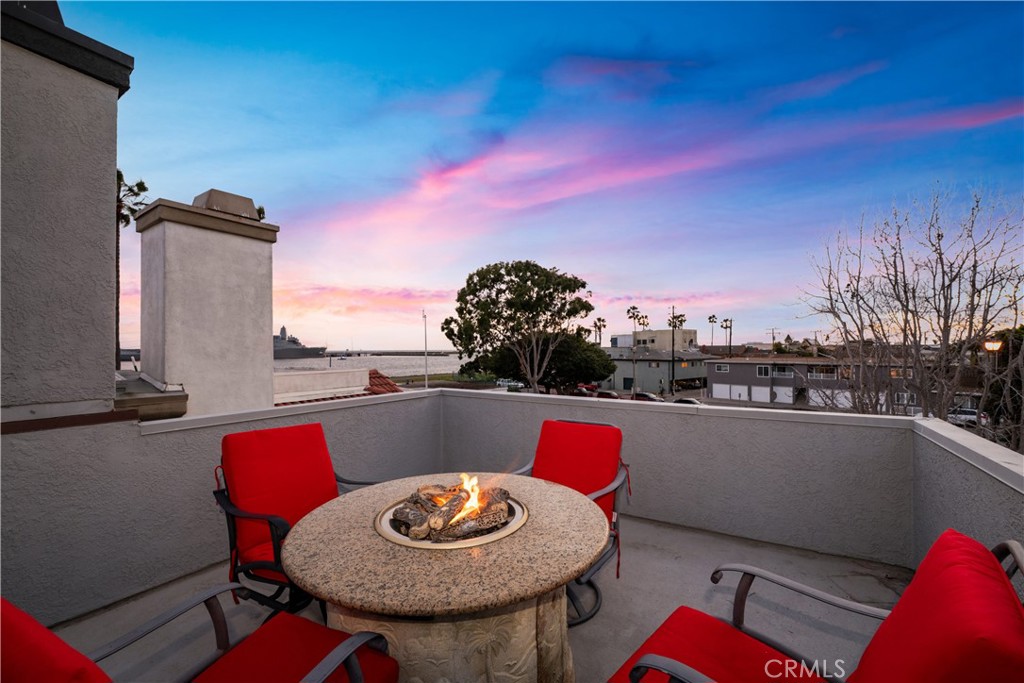 1713 Electric Avenue