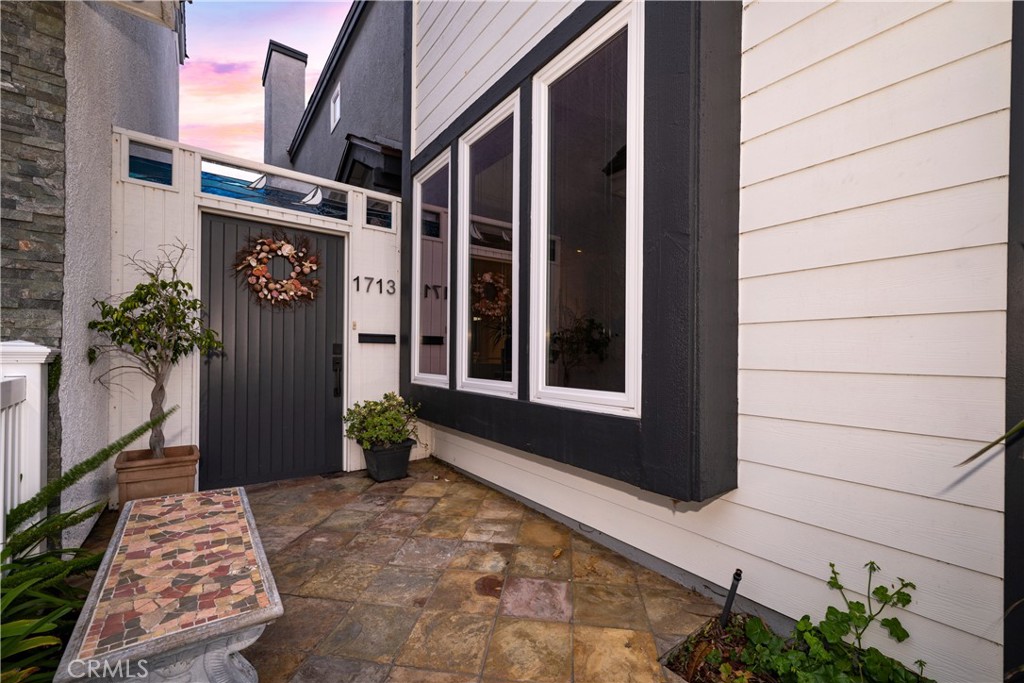 1713 Electric Avenue