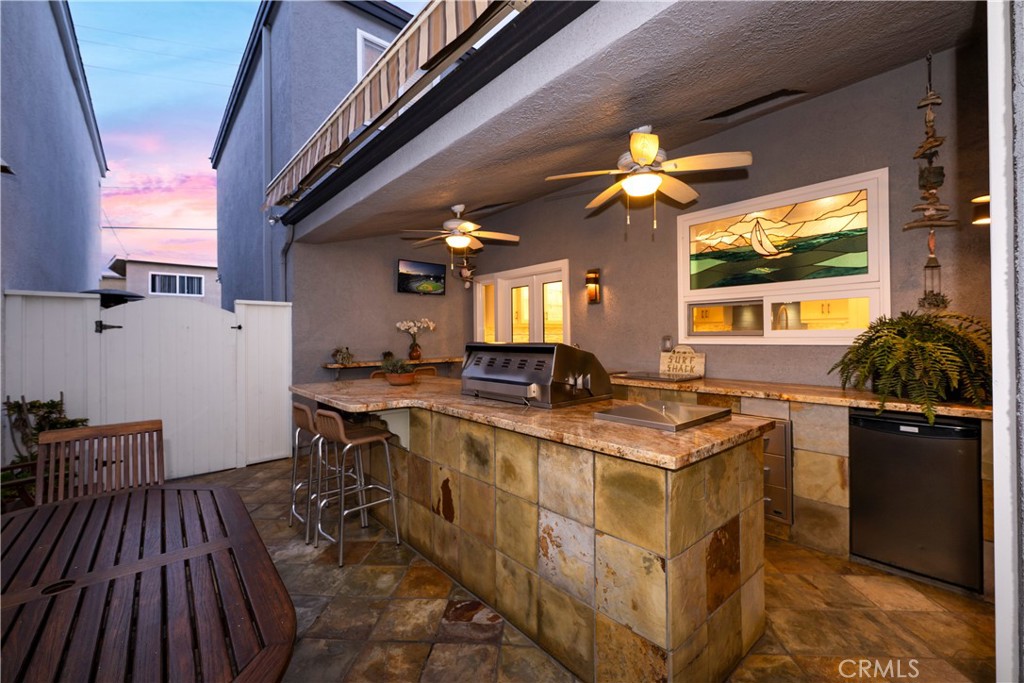 1713 Electric Avenue