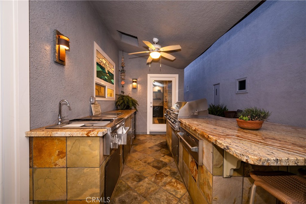 1713 Electric Avenue