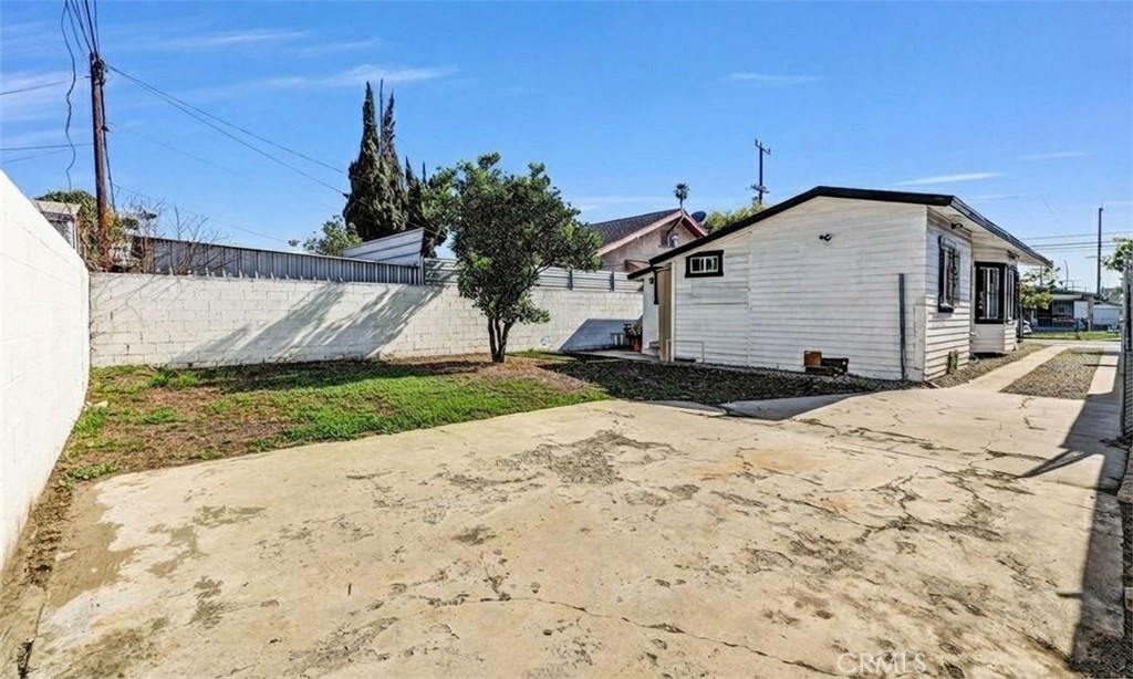 235 W 58th