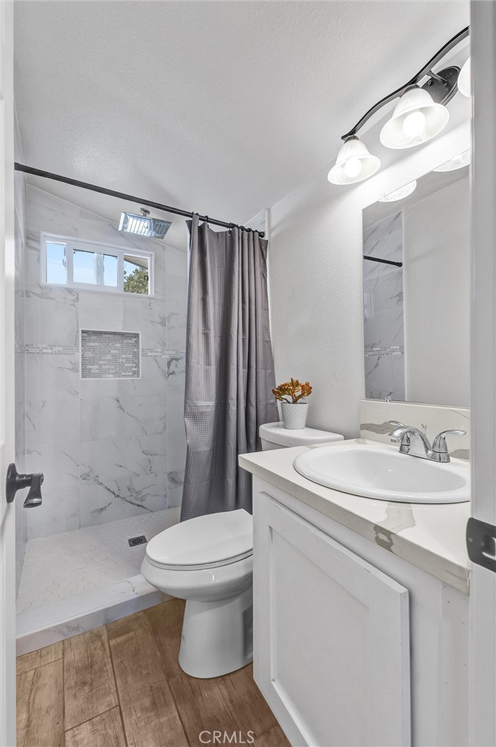 235 W 58th