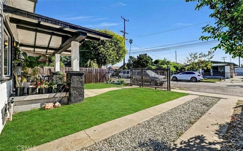 235 W 58th