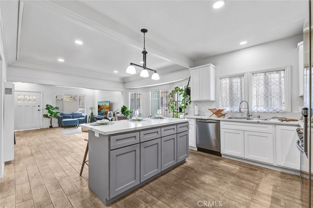 235 W 58th