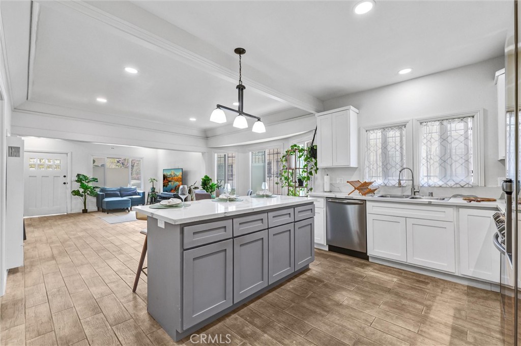 235 W 58th