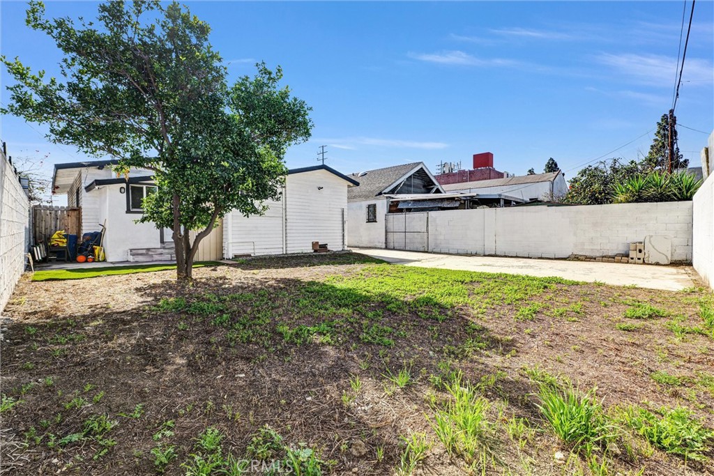 235 W 58th