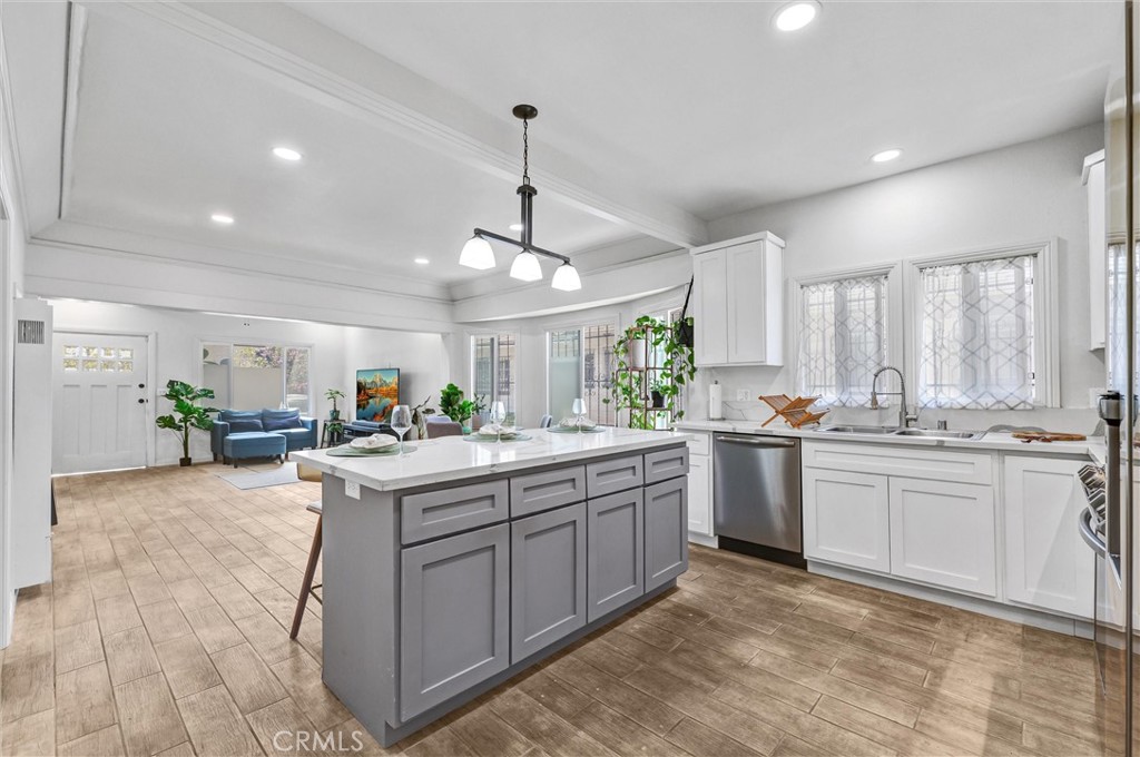 235 W 58th