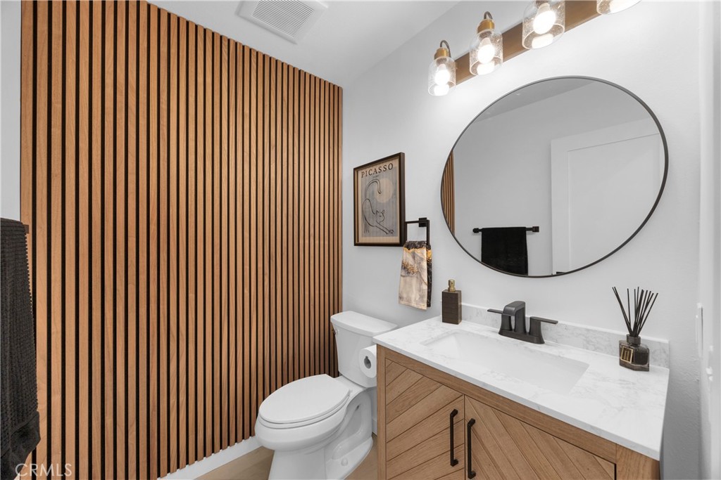 19676 Seawind Circle