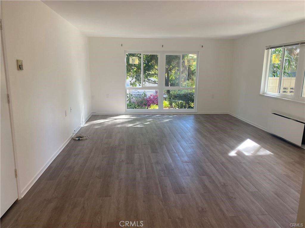 367 Avenida Castilla