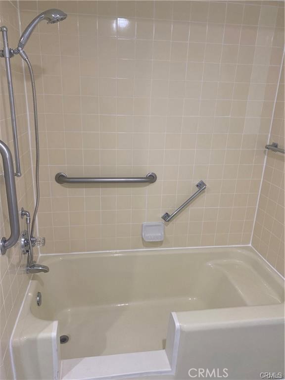 367 Avenida Castilla