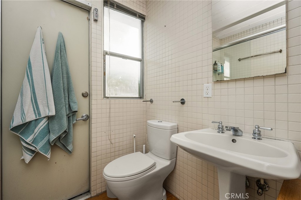 732 S Woodland Street