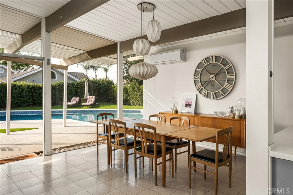 732 S Woodland Street