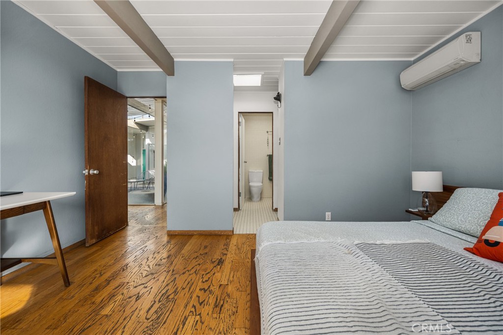 732 S Woodland Street