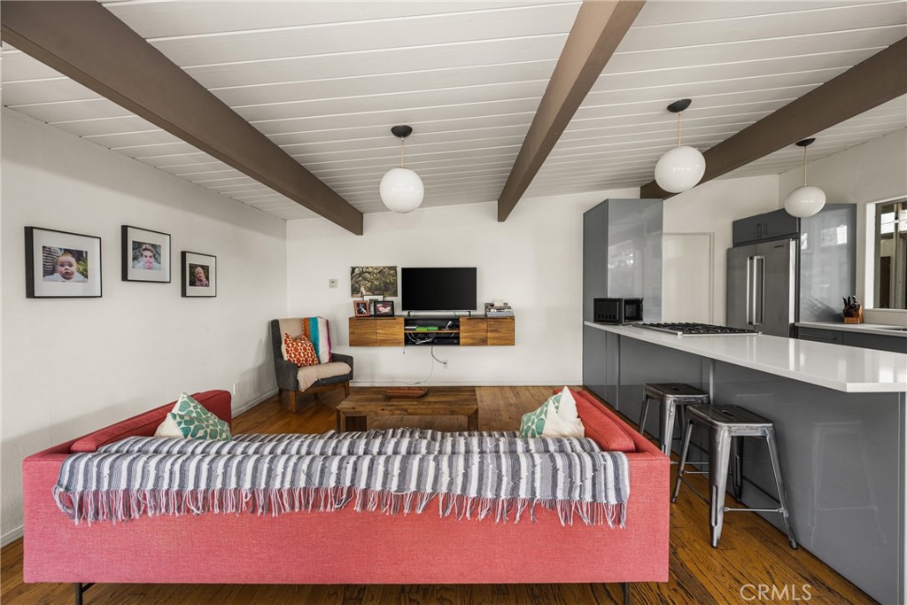 732 S Woodland Street