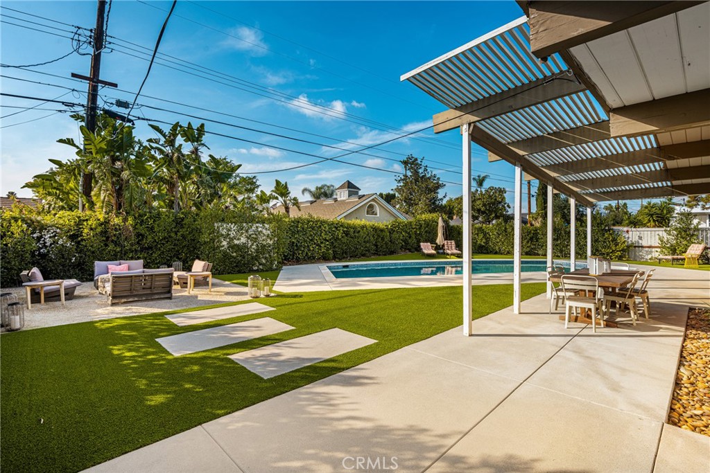 732 S Woodland Street