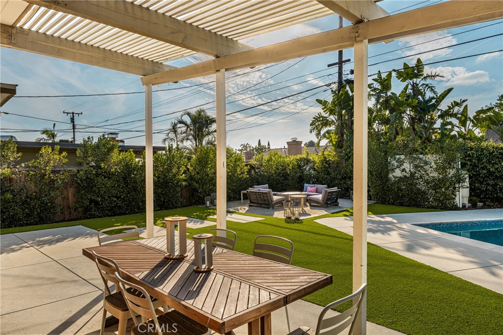 732 S Woodland Street